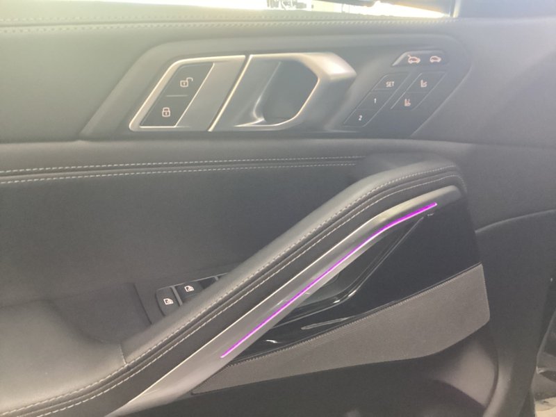 BMW X6 xDrive30d M Sport 22'' IconGl Pano Massage StandHz — photo 12