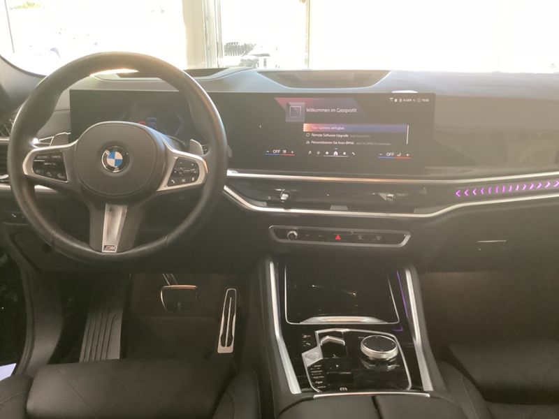 BMW X6 xDrive30d M Sport 22'' IconGl Pano Massage StandHz — photo 11