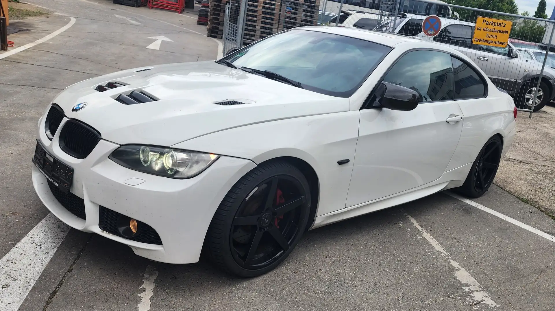 BMW 335 335iA Coupe Aut. US Modell Voll Weiß - 2