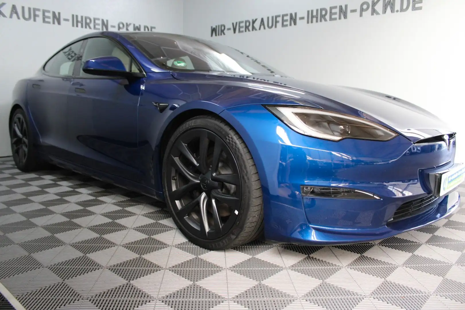 Tesla Model S Allrad LR 250KW AHK 8xRäder 1.Hand Yoke Bleu - 1