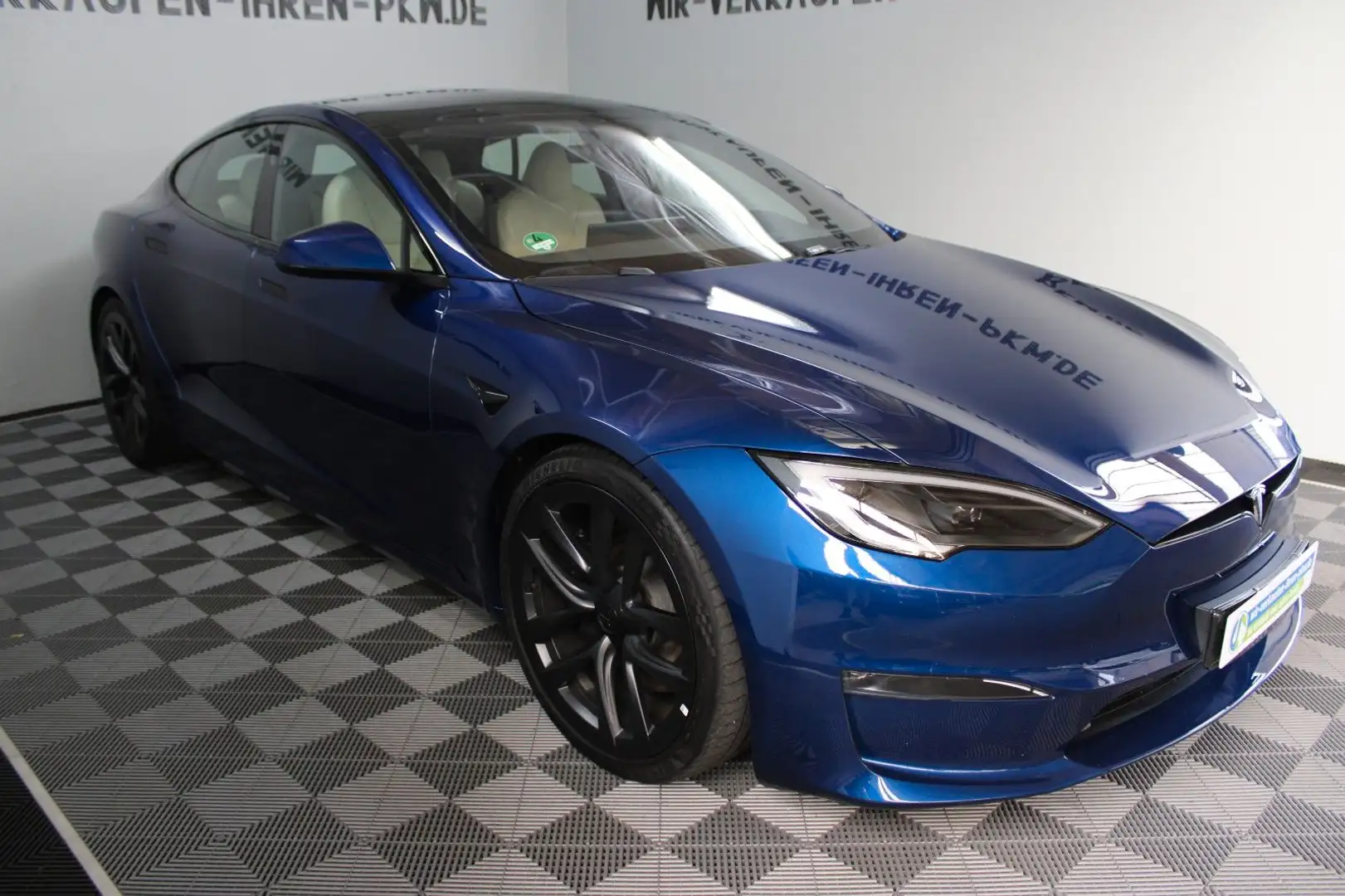 Tesla Model S Allrad LR 250KW AHK 8xRäder 1.Hand Yoke Bleu - 2