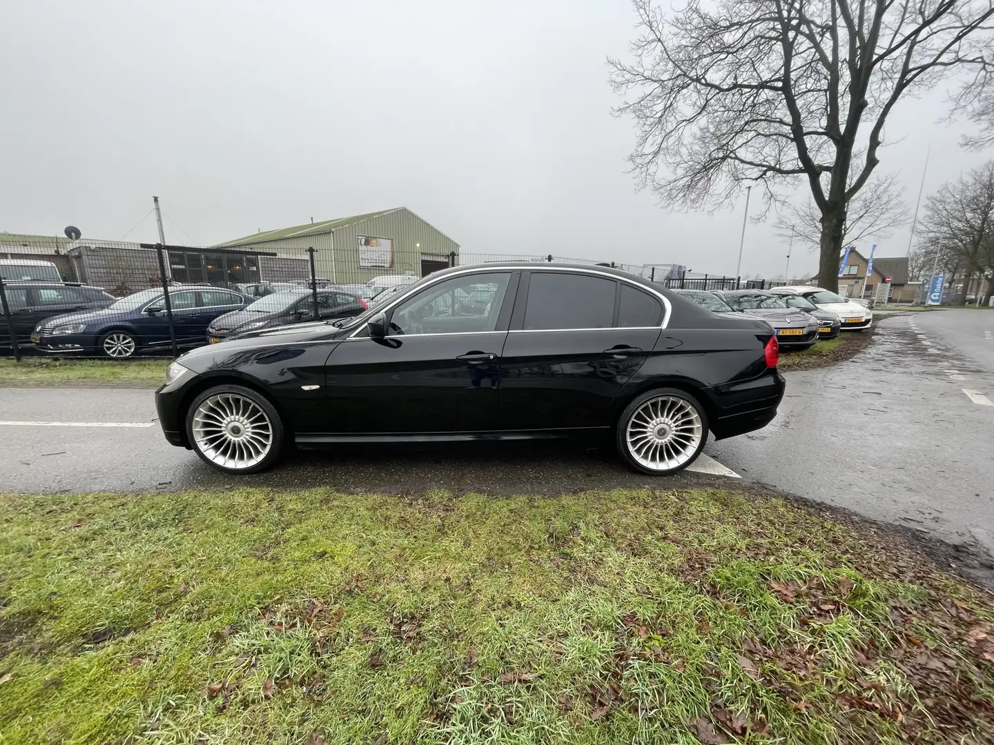 BMW 316 3-serie 316i Business Line | NL & NAP | Navigatie crna - 2