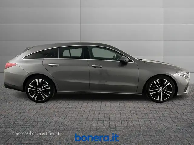 Mercedes-Benz Cla view 5