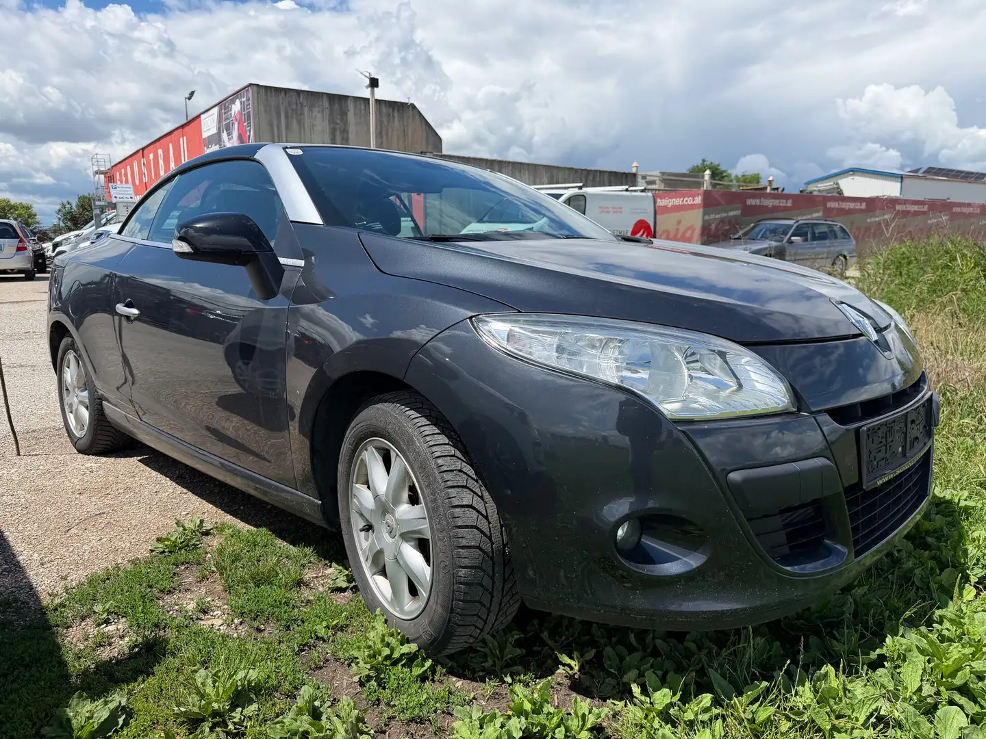Renault Megane Kabrio-Limosine Grau - 2