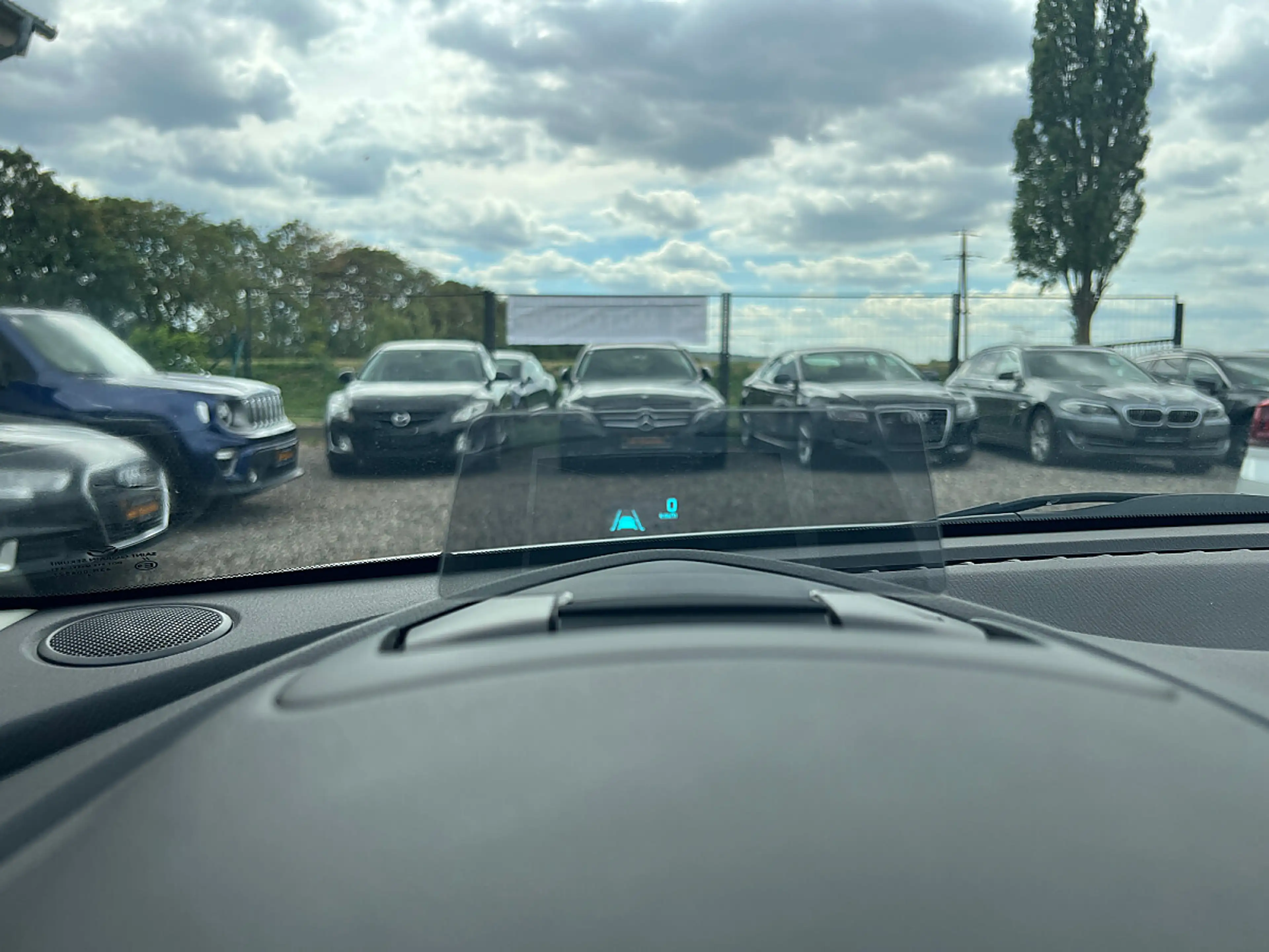 Mazda 2 Mazda2 1.5 Skyactiv-G Revolution Top · nur 32.0... — photo 8