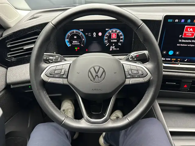 Volkswagen Tiguan view 16