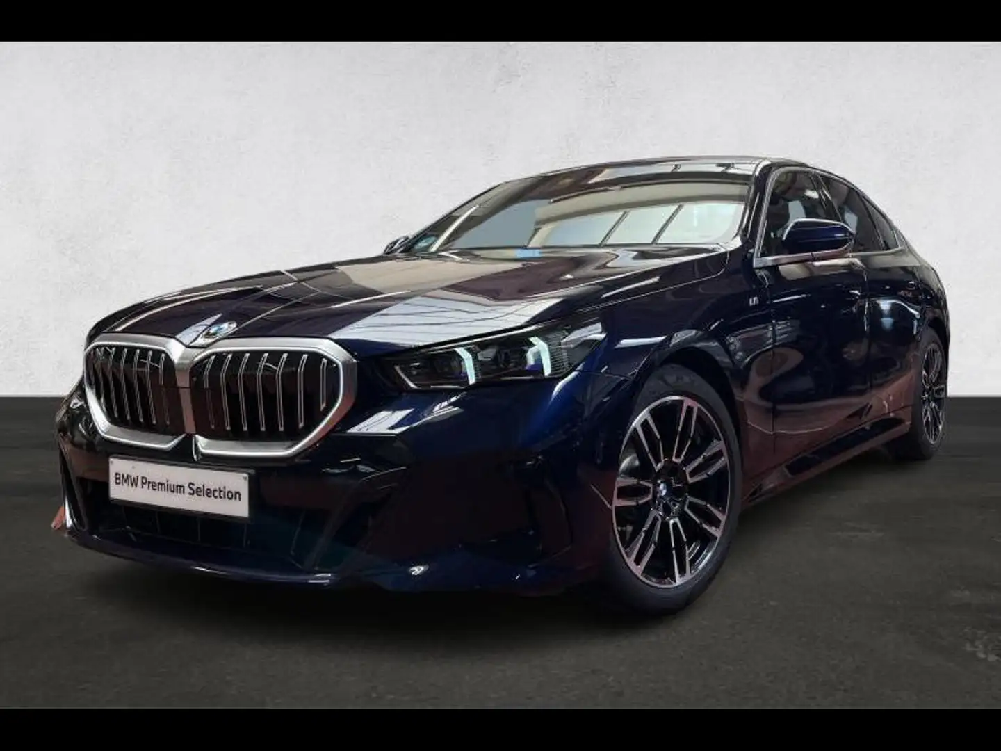BMW 520 Berline Bleu - 1