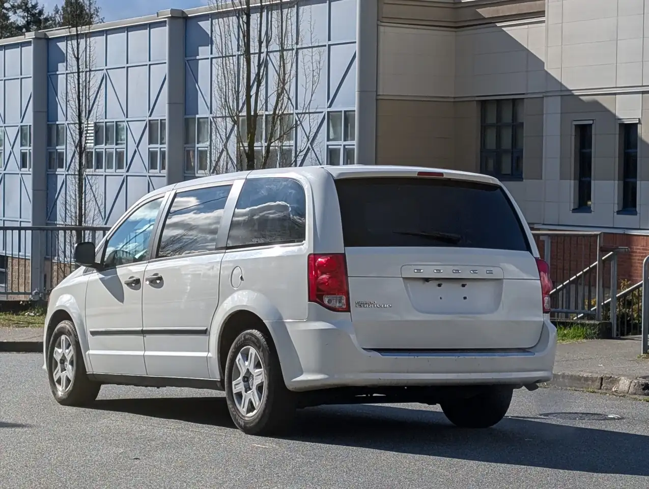 Dodge Grand Caravan photo Dodge Grand Caravan
