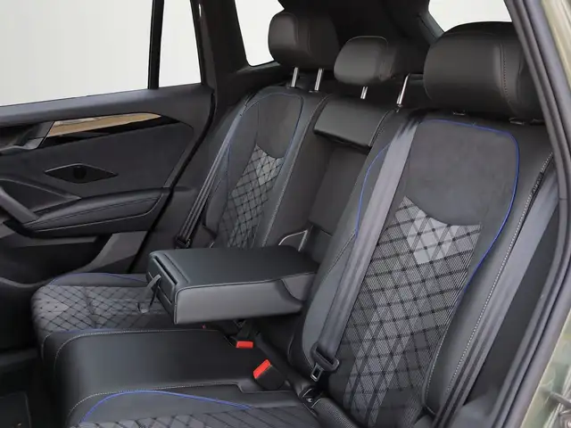 Volkswagen Tiguan Sport TDI 4MOTION DSG Ansicht 25