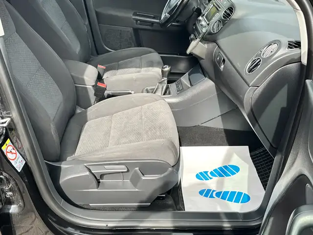 Volkswagen Golf Plus view 12