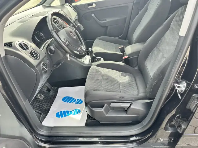 Volkswagen Golf Plus view 11