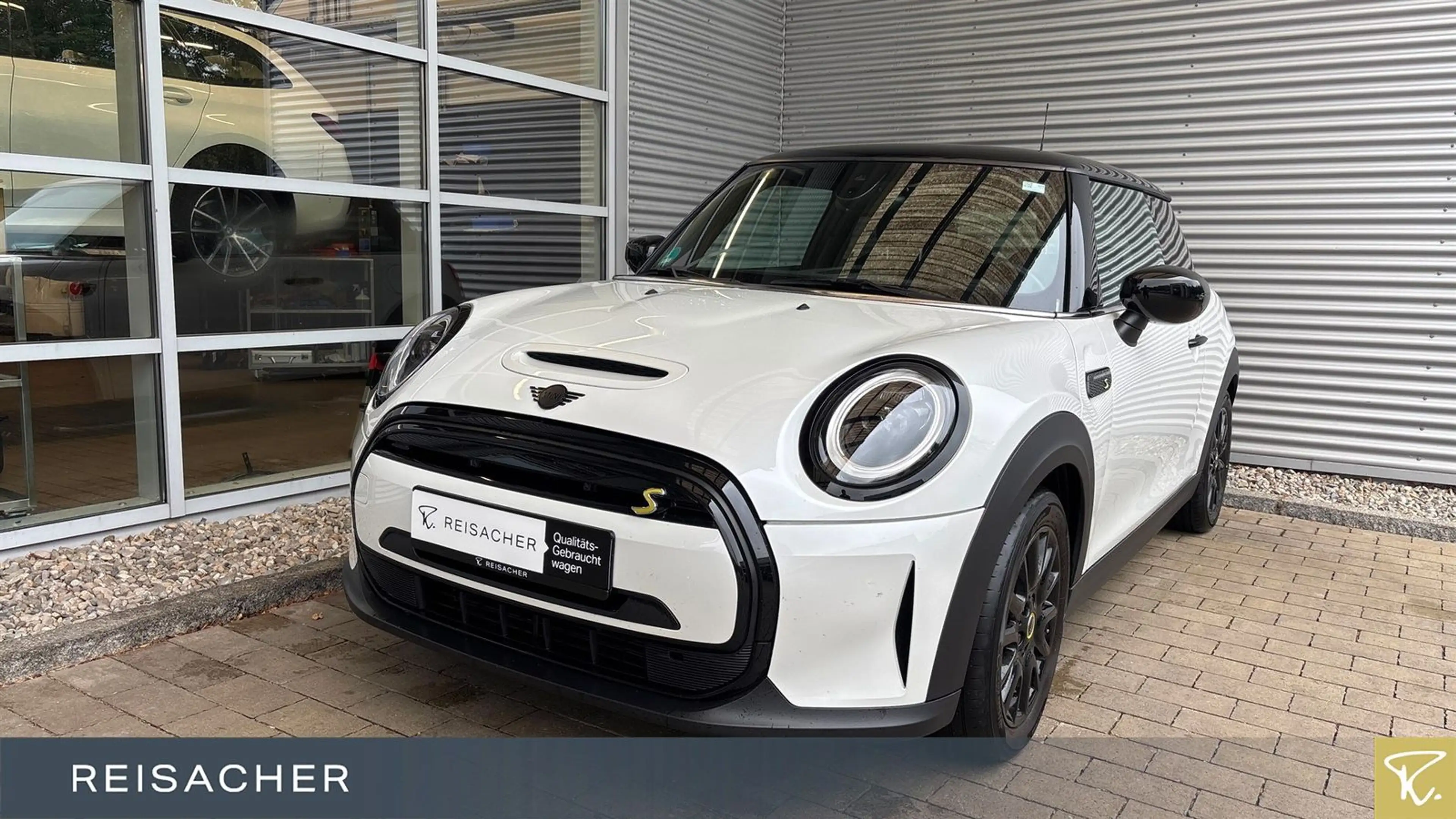 MINI Cooper SE A Classic-Trim,Navi,RFK,Keyless