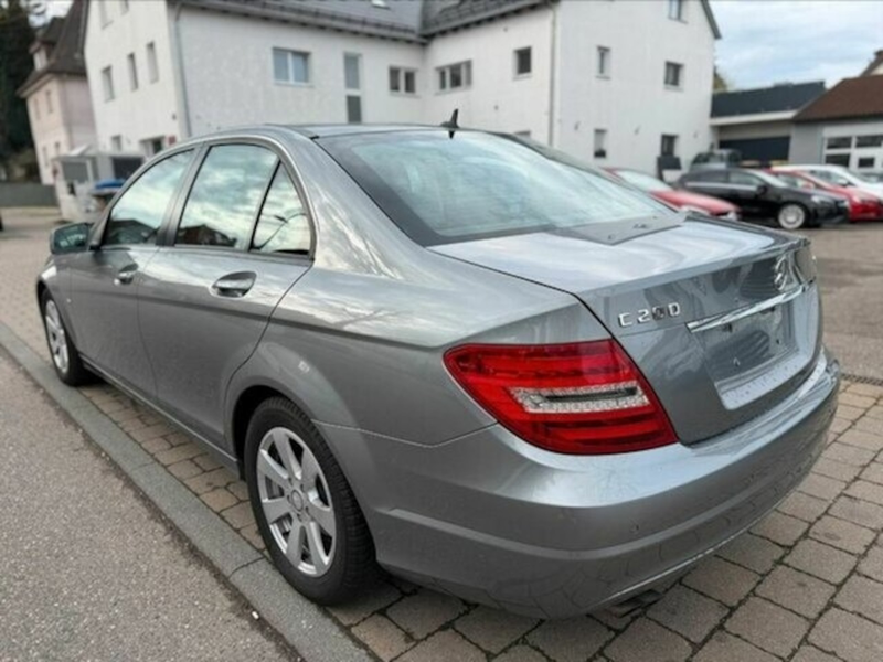 Mercedes-Benz C 200 CDI Limousine Elegance 1. Hand — photo 9
