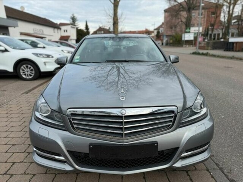 Mercedes-Benz C 200 CDI Limousine Elegance 1. Hand — photo 2