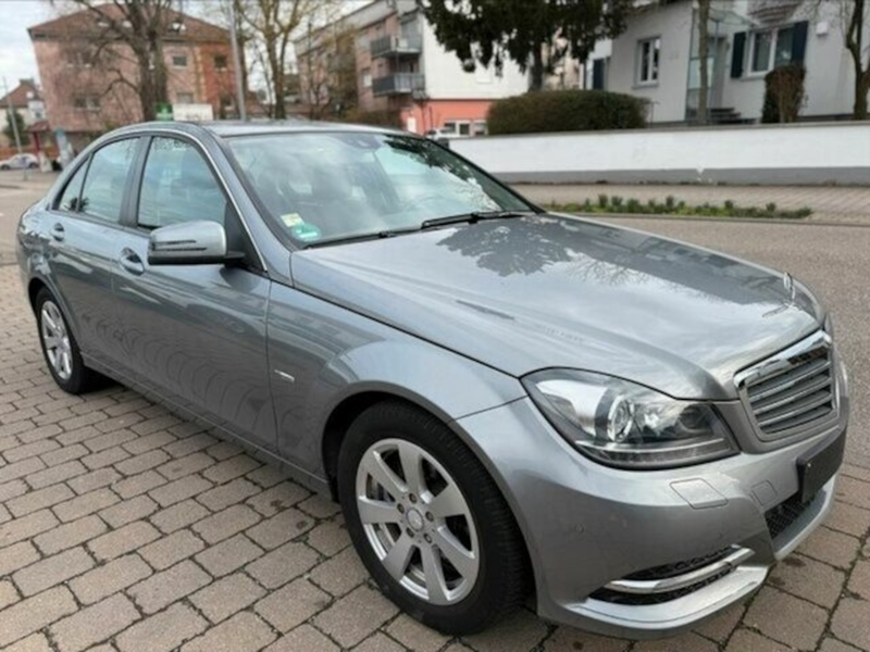 Mercedes-Benz C 200 CDI Limousine Elegance 1. Hand — photo 3