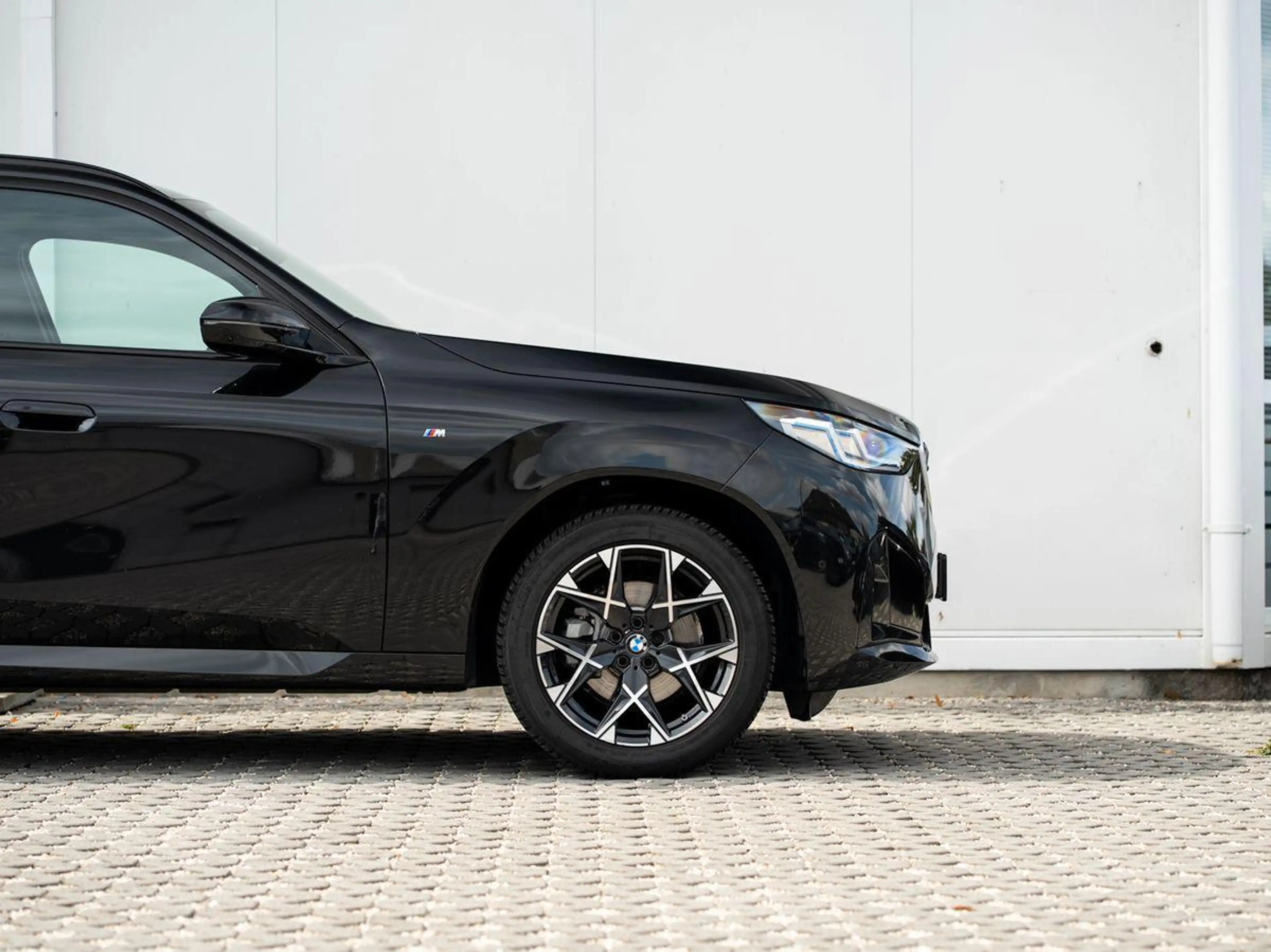 BMW X3 20d xDrive M-Sport AHK PANO H&K ACC KoZg 360° — photo 7
