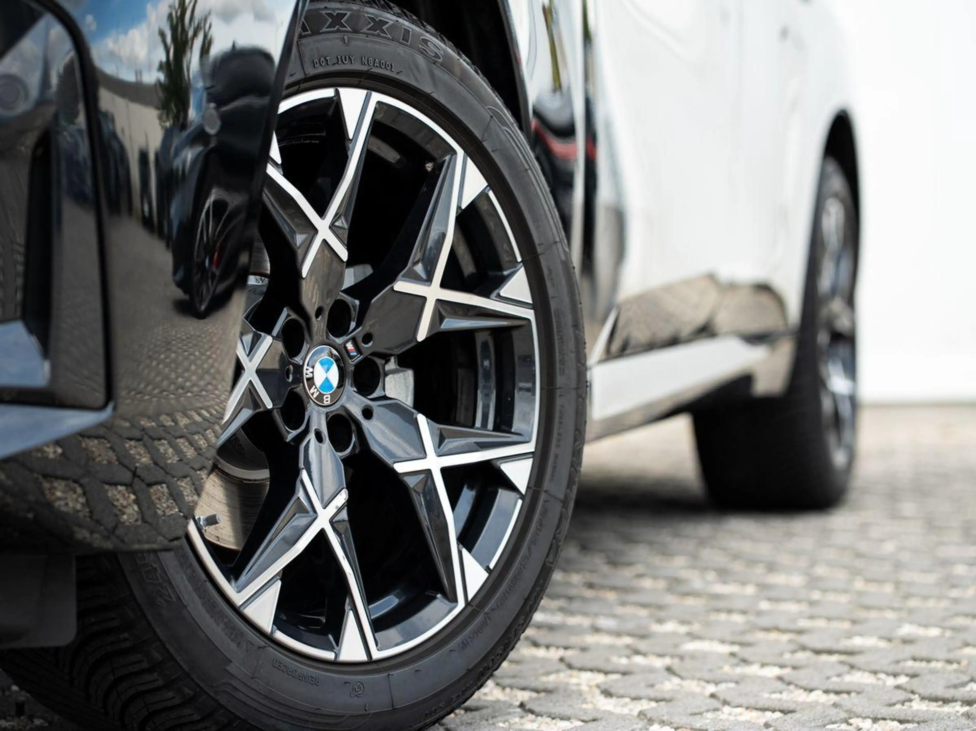 BMW X3 20d xDrive M-Sport AHK PANO H&K ACC KoZg 360° — photo 5
