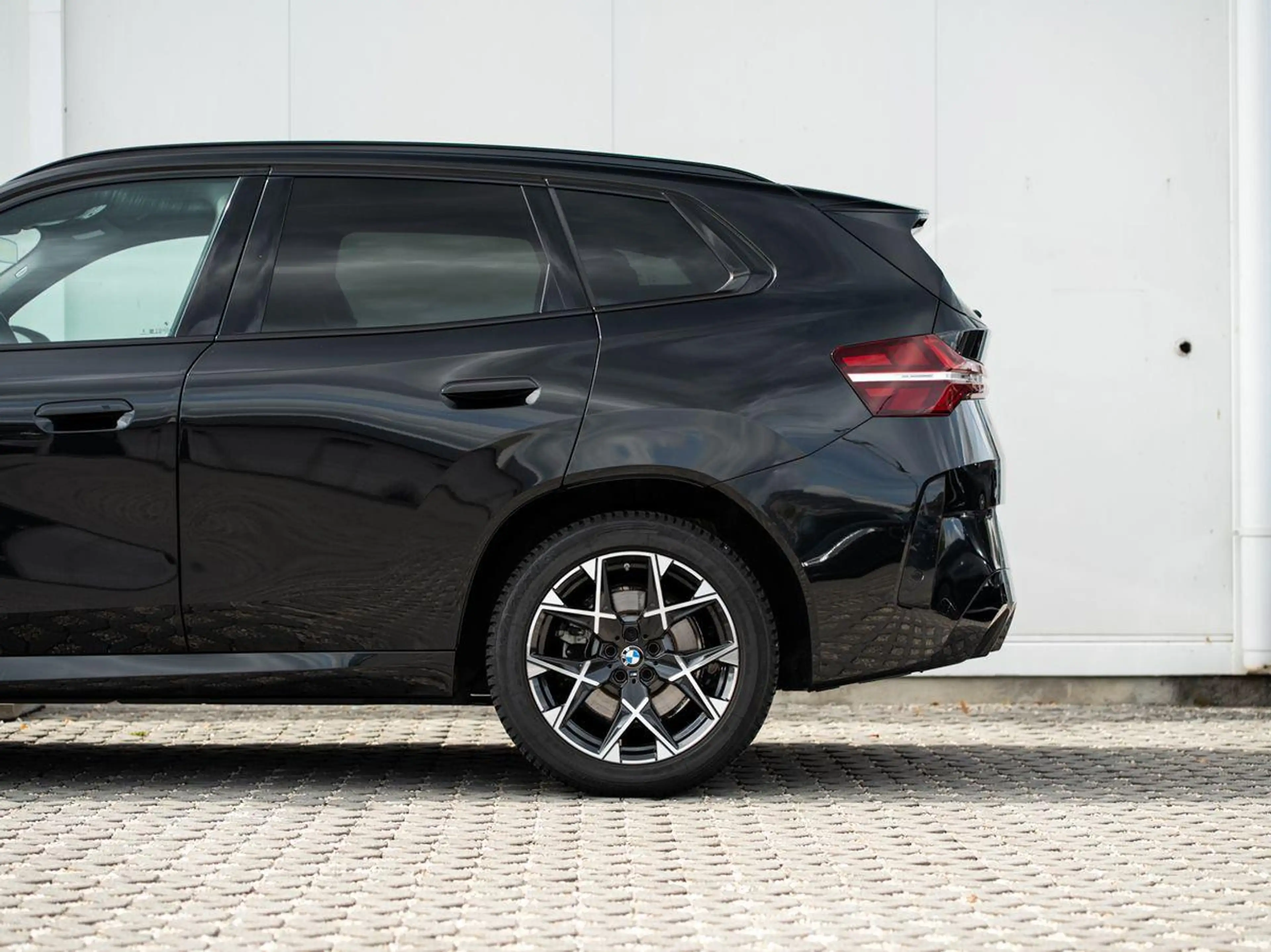 BMW X3 20d xDrive M-Sport AHK PANO H&K ACC KoZg 360° — photo 11