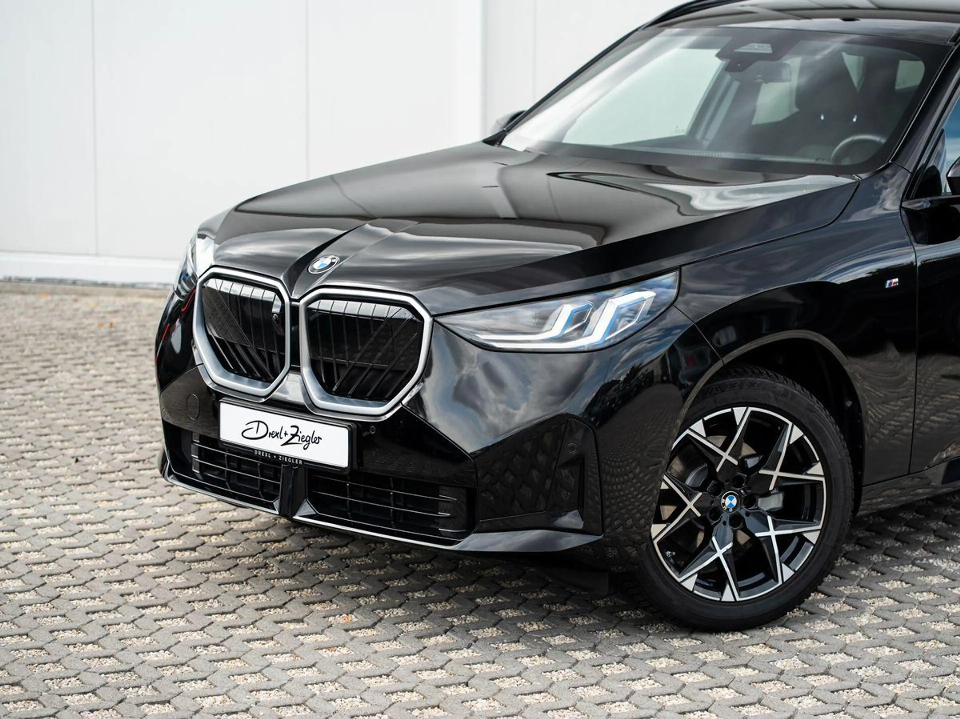BMW X3 20d xDrive M-Sport AHK PANO H&K ACC KoZg 360° — photo 4