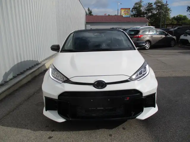 Toyota Yaris 1.6 Turbo GR High Performance Aut. ACC+LED Ansicht 3