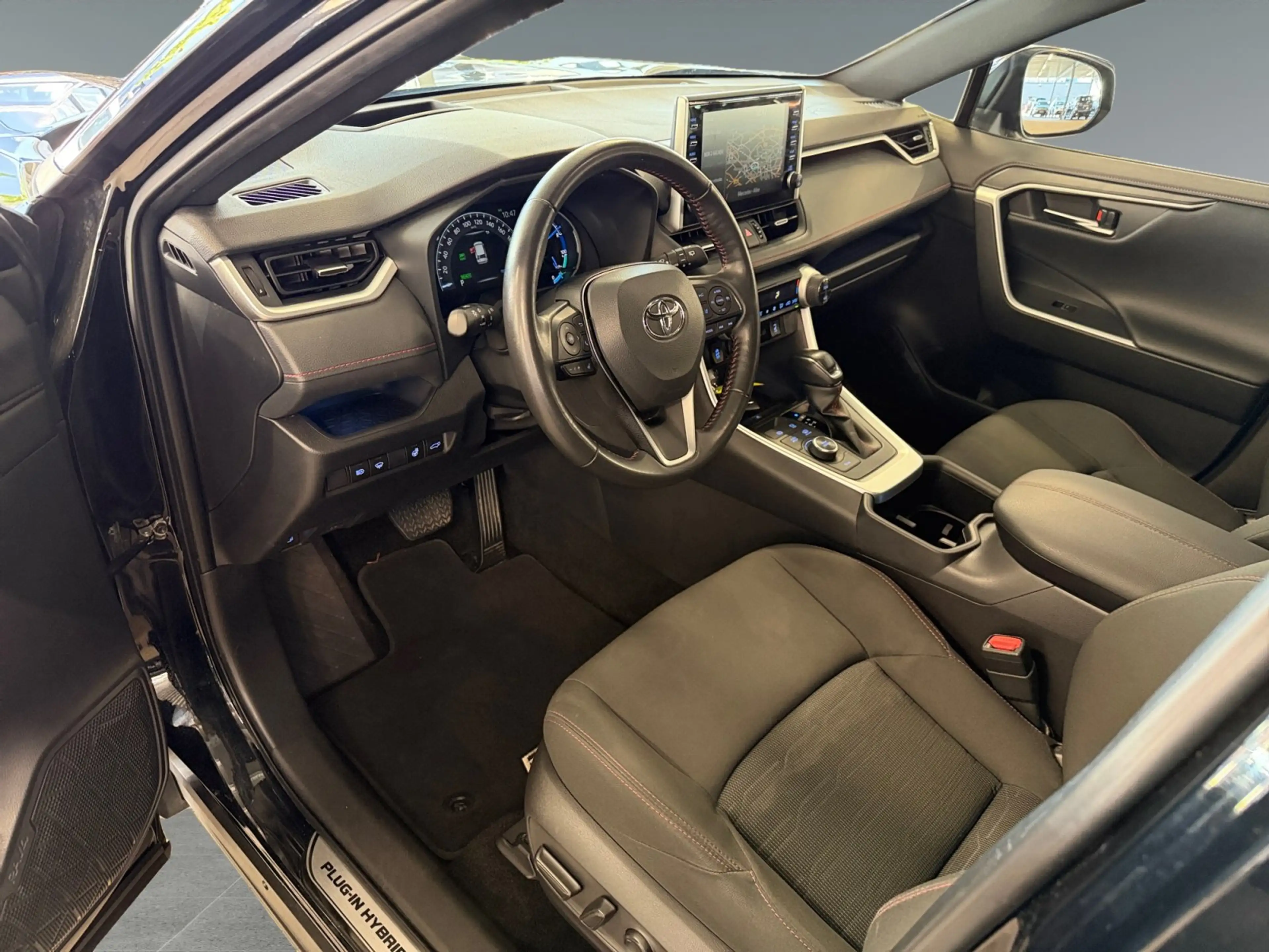 Toyota RAV 4 RAV4 4x4 2.5 Plug-In +AHK+Allrad+Technik+Style+ — photo 8