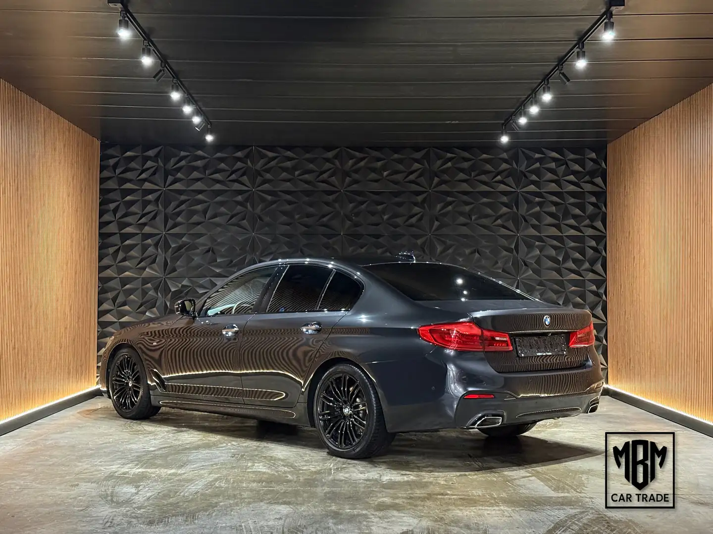 BMW 520 dA✅ M-Pack GARANTIE Memory 360 Camera Trekhaak Gris - 2