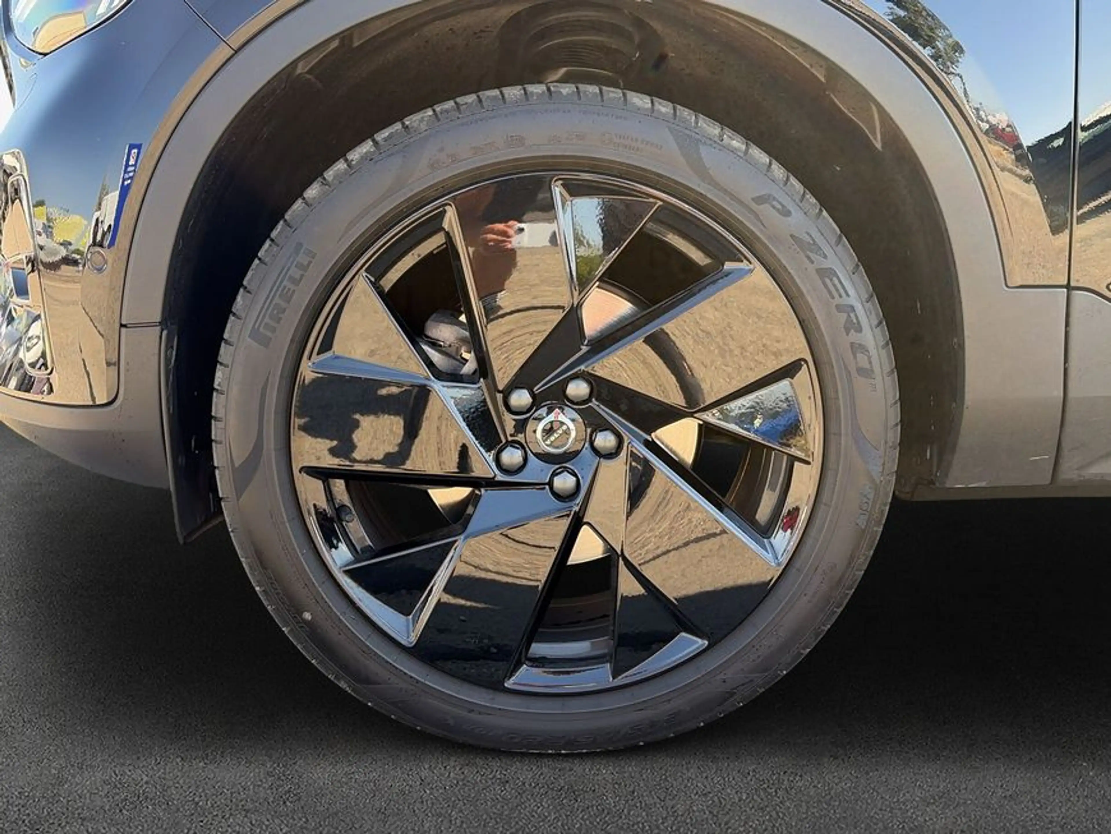 Volvo XC40 XC40 B3 B DKG Plus Black Edition — photo 7