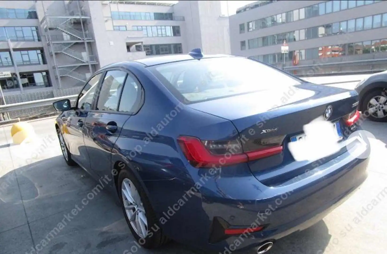 BMW 320 d 48V xDrive Business Advantage Blu/Azzurro - 2