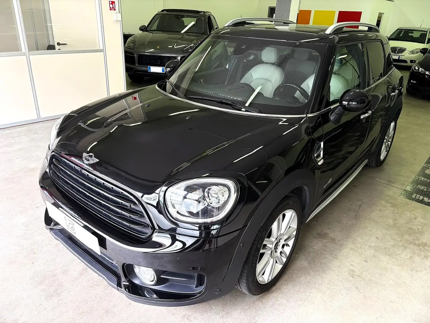 MINI Cooper D Countryman 2.0D all4 auto - TETTO APRIBILE Nero - 1