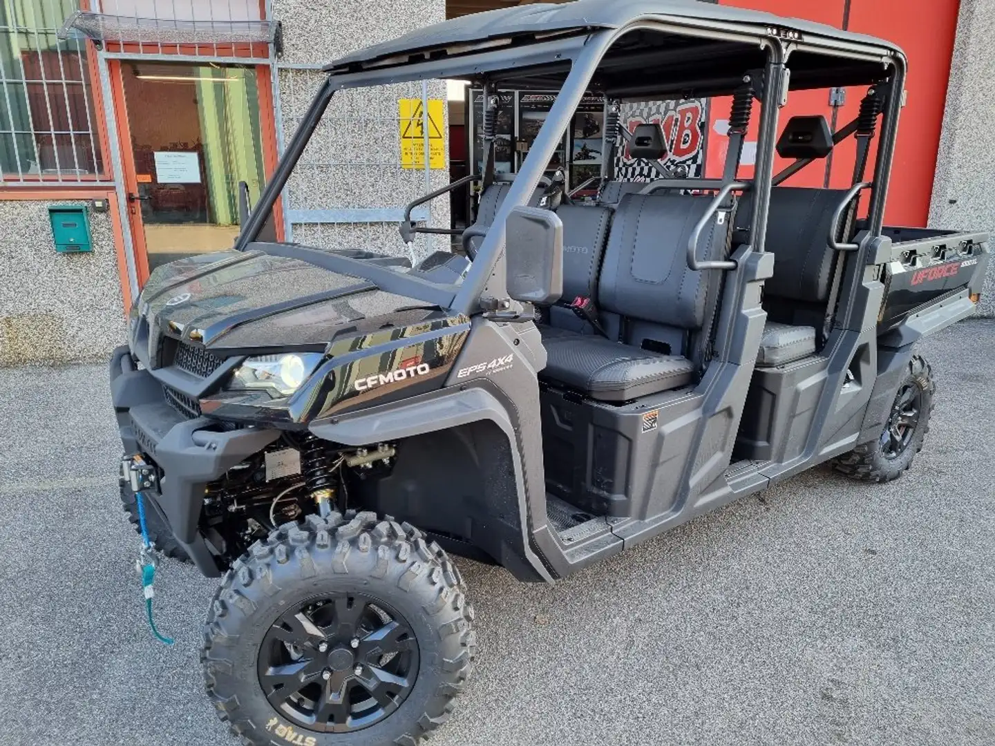 Sonstige Marken UTV CFMOTO UFORCE 1000 - JEEP 4X4 Schwarz - 2