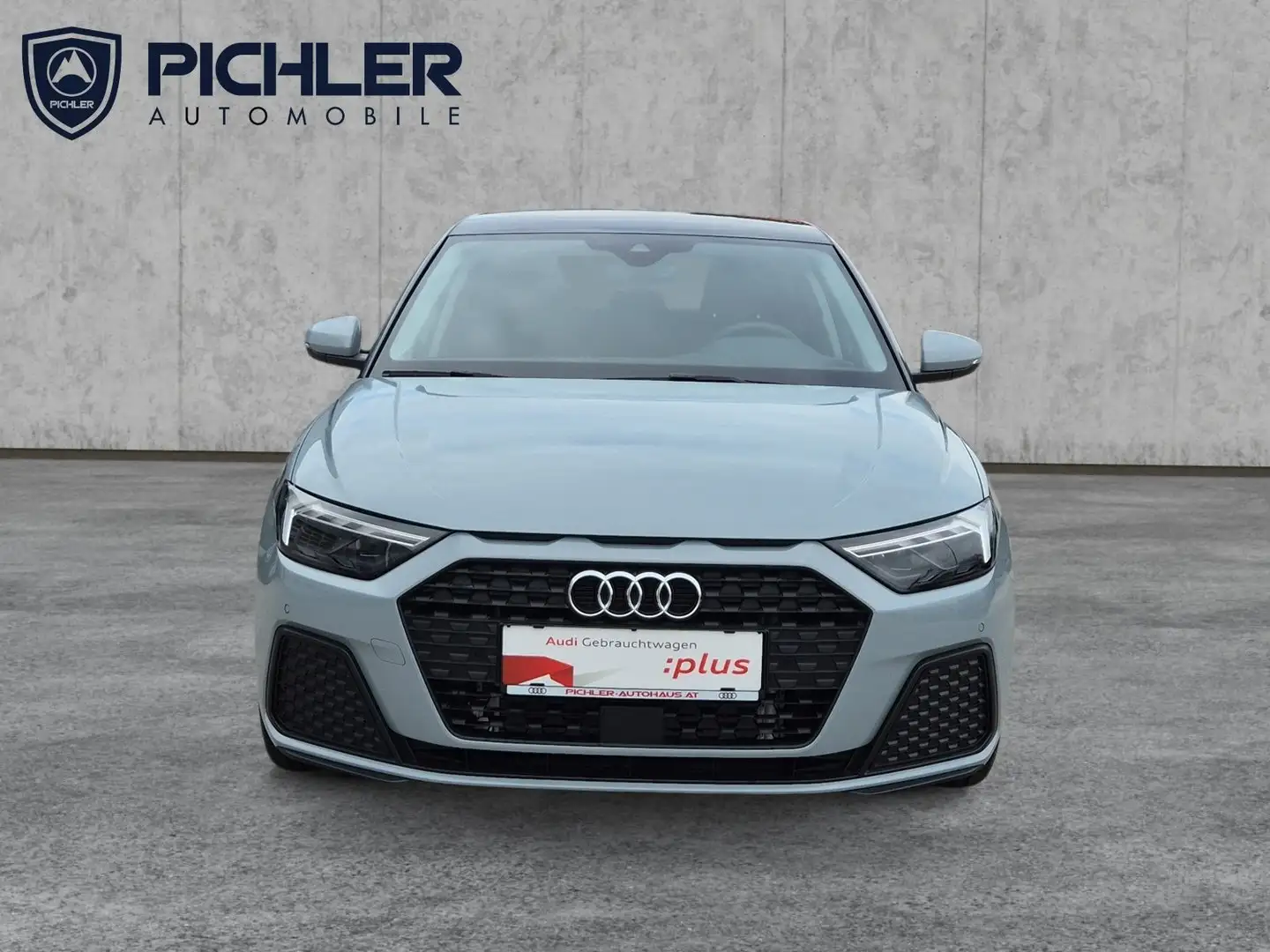 Audi A1 30 TFSI intense Grau - 2