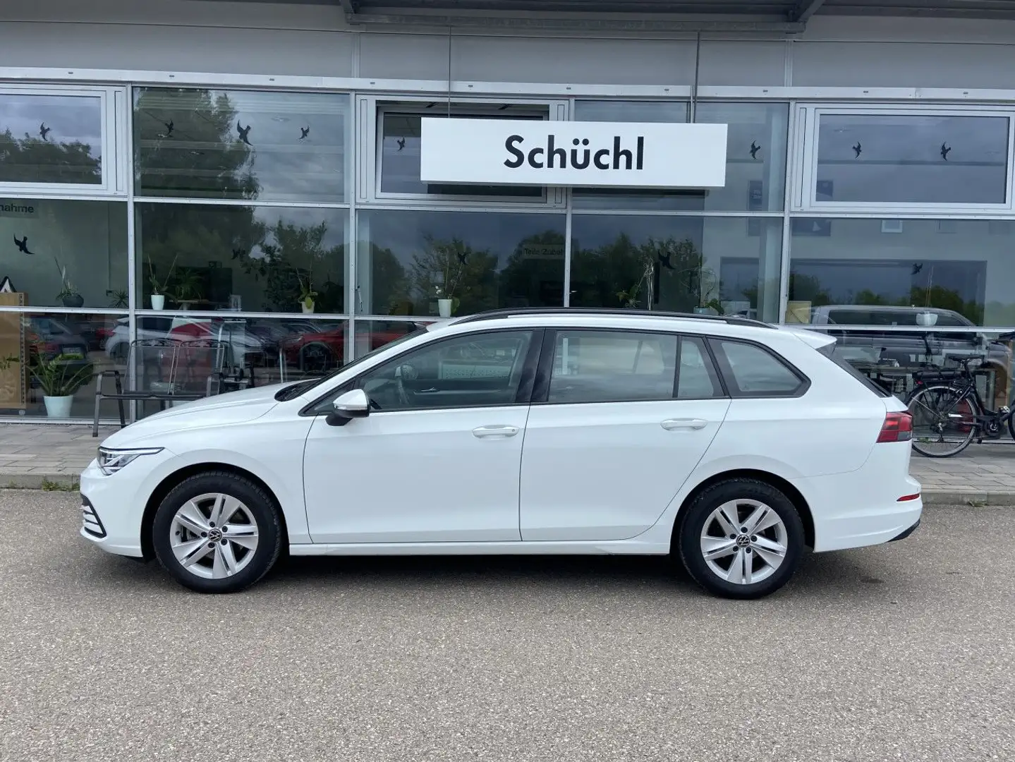 Volkswagen Golf Variant 1.5 TSI LIFE NAVI+LED+APP-CONNECT+A Weiß - 2