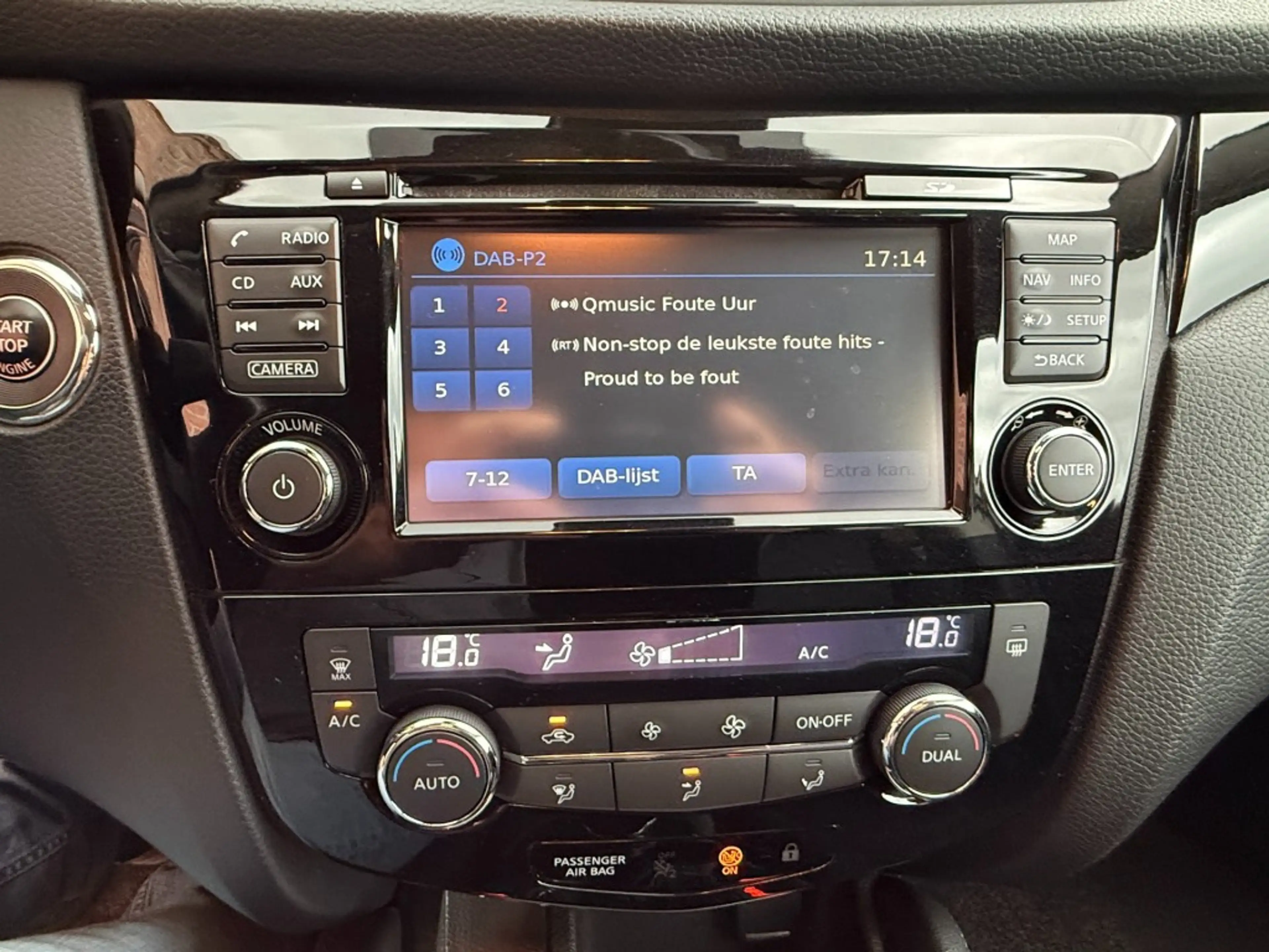 Nissan Qashqai 1.2 TEKNA — photo 9