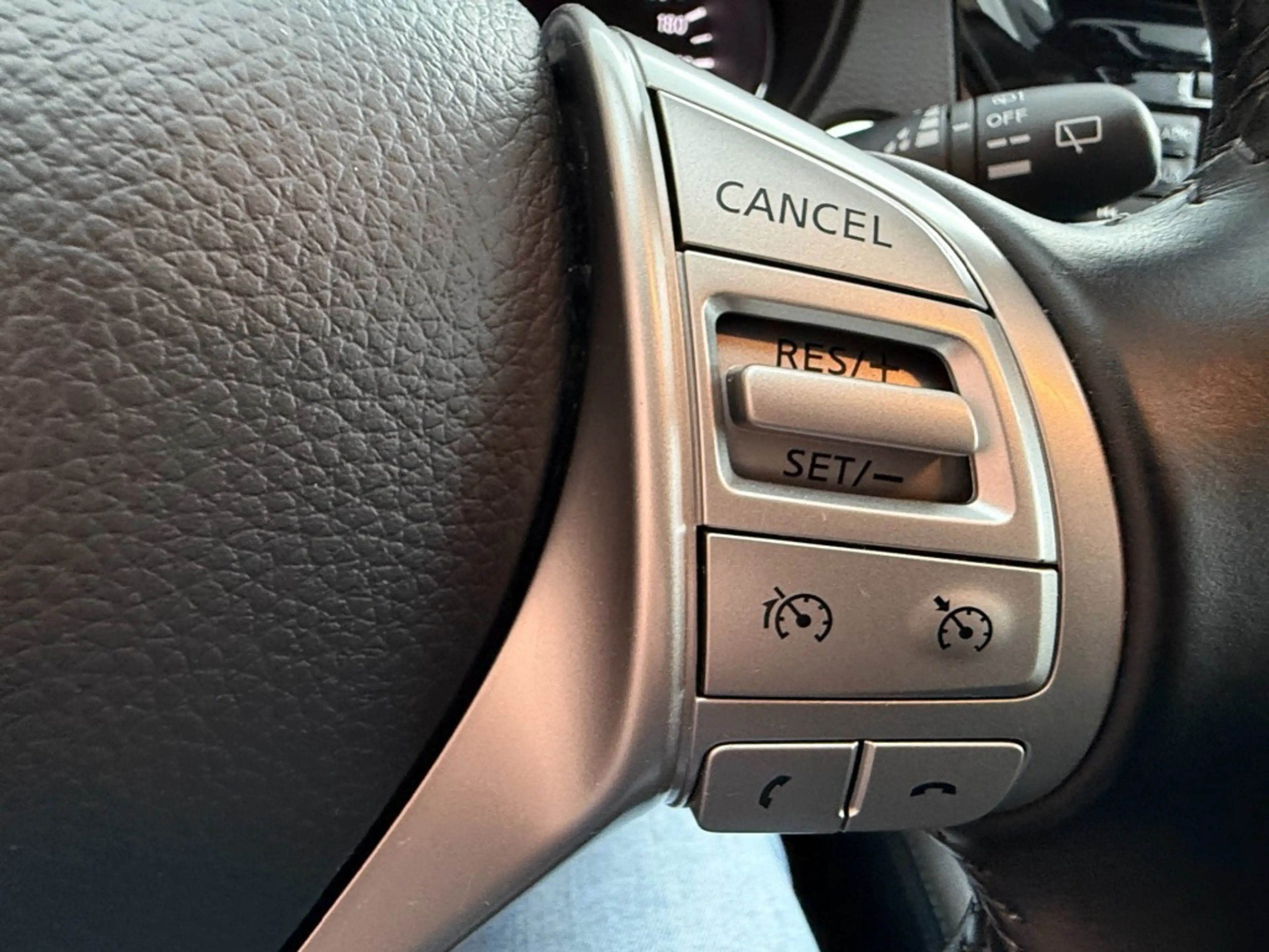 Nissan Qashqai 1.2 TEKNA — photo 13