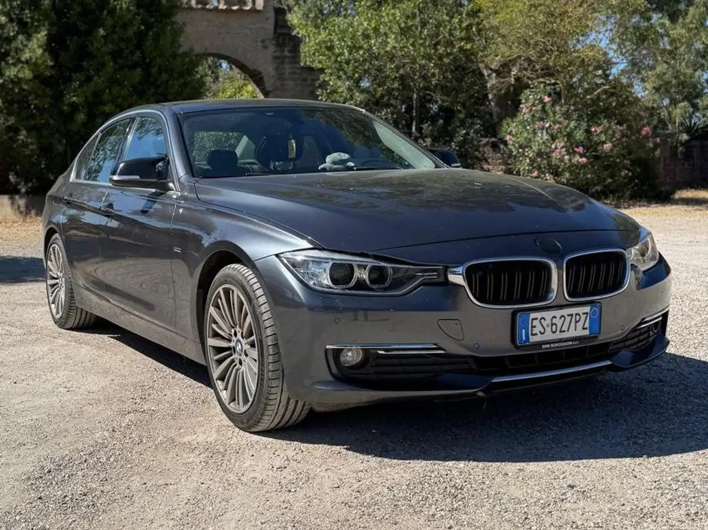 BMW 320 luxury Grigio - 1
