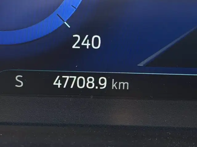 Ford Kuga view 16