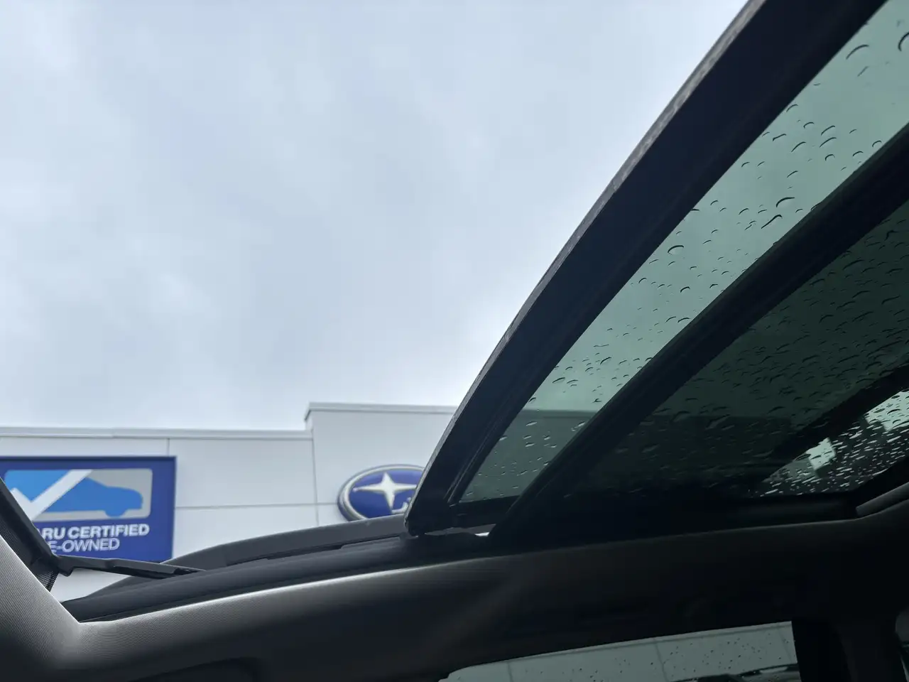 Subaru Ascent снимка Subaru Ascent