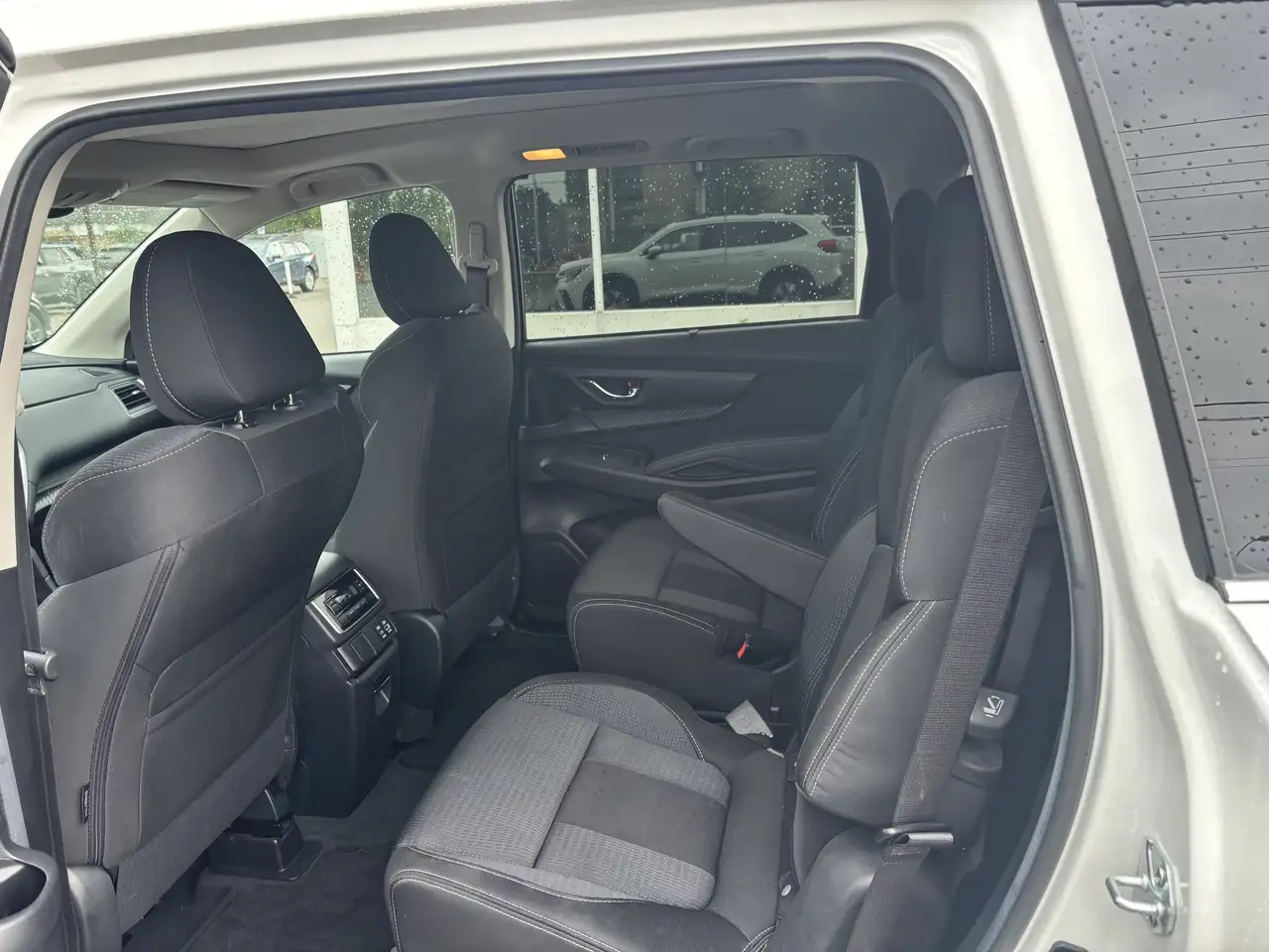 Subaru Ascent снимка Subaru Ascent