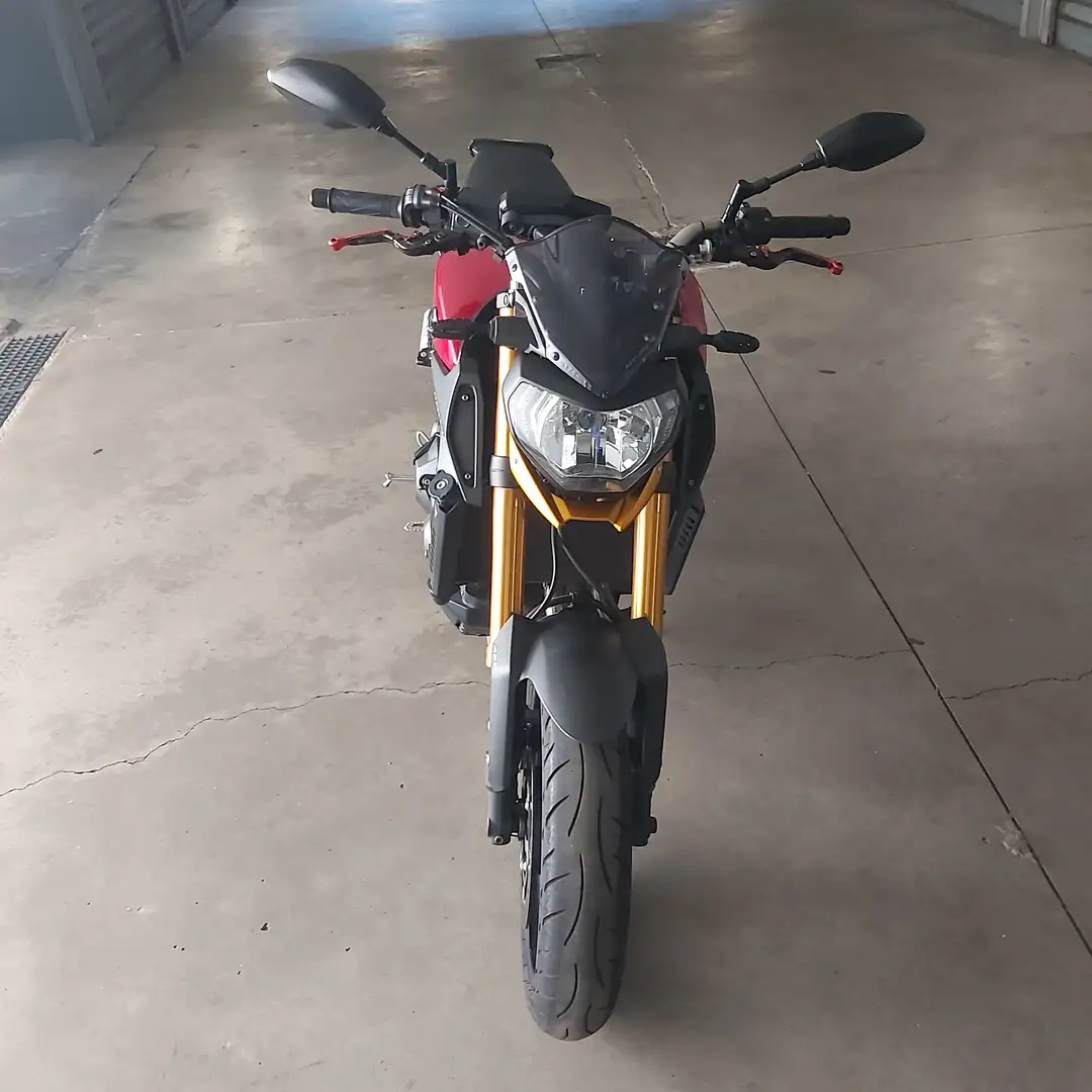 Yamaha MT-09 Rosso - 2