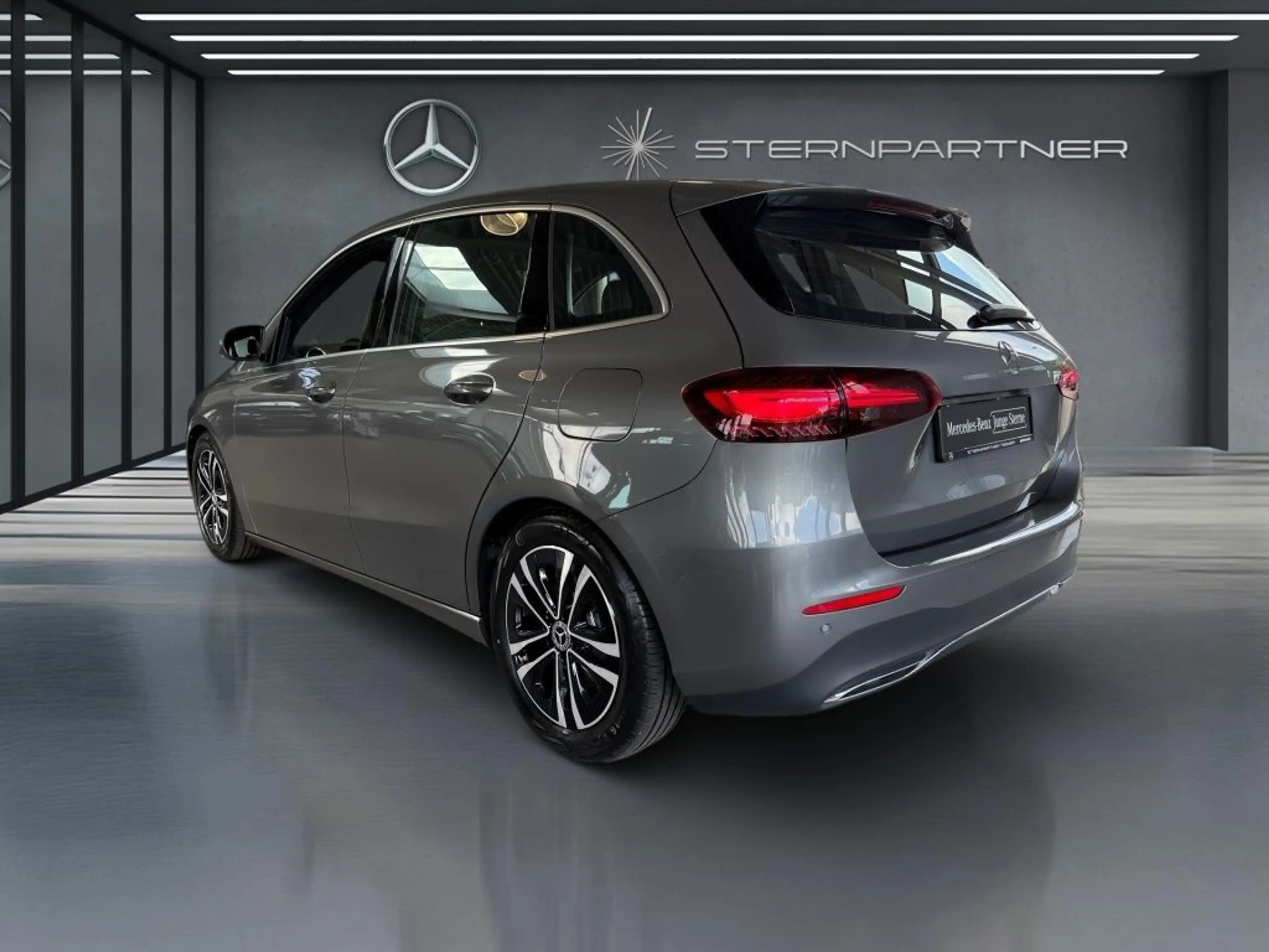 Mercedes-Benz B 220 4MATIC PROGRESSIVE+AHK*TOTWINKEL+KAMERA — photo 9