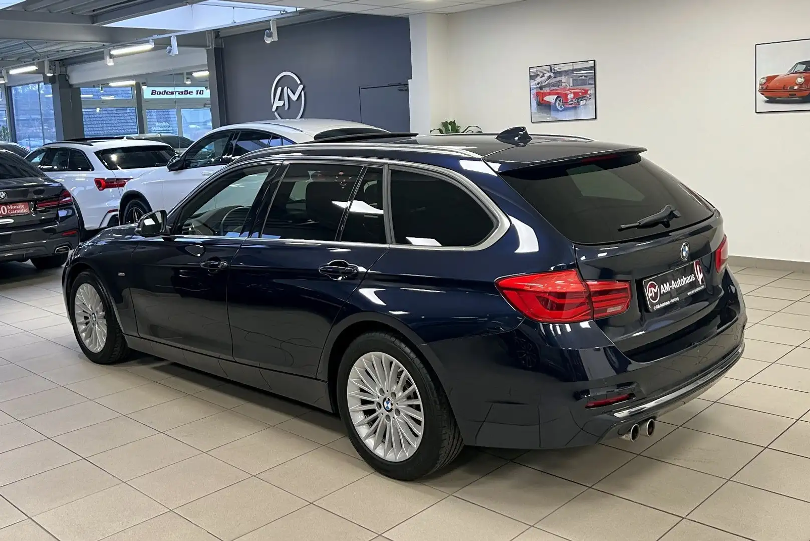 BMW 330 d xDrive Touring *Luxury Line*ACC*PanSD*2.Hd* Bleu - 2