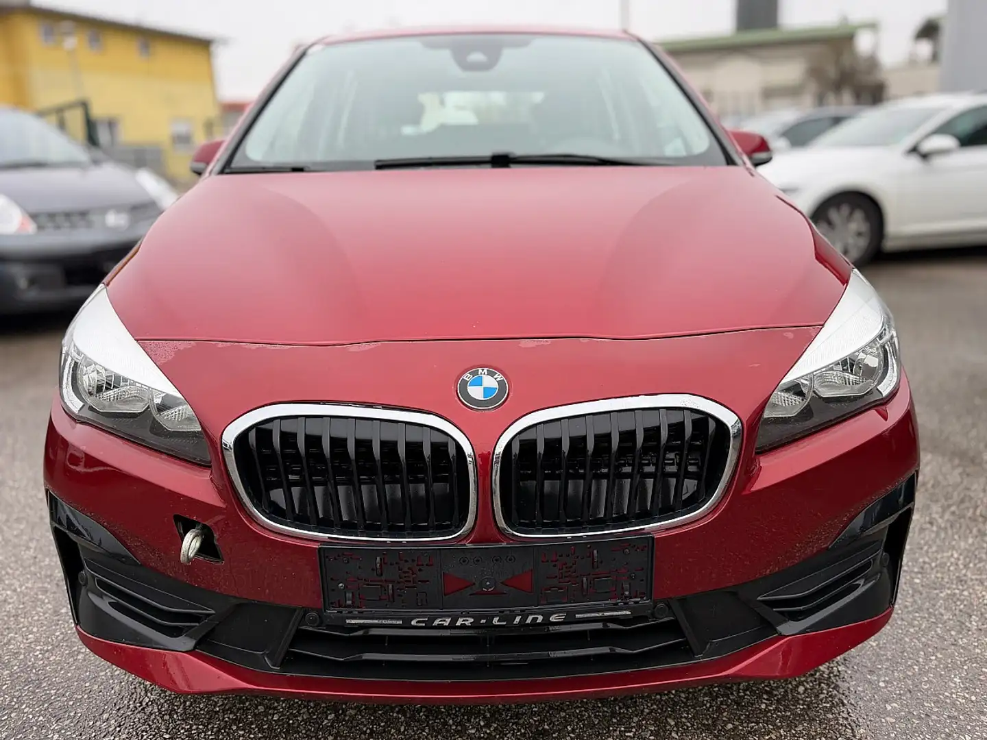 BMW 216 d Gran Tourer Rot - 2