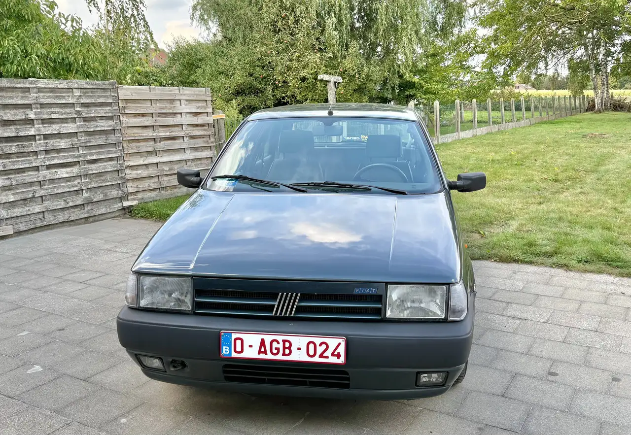 Fiat Tipo 1.6 i.e. SX (160) met airco en technische keuring, foto 2