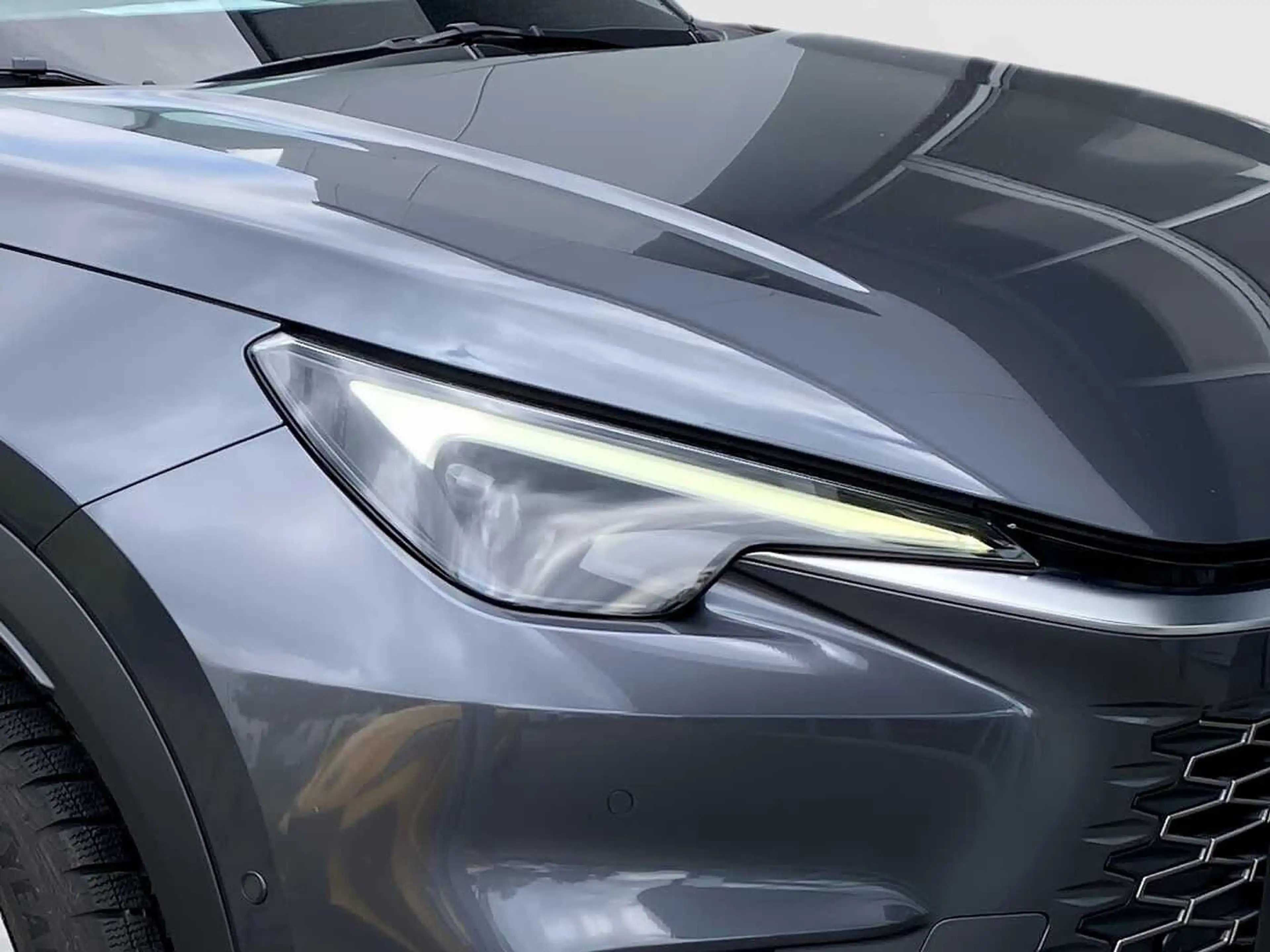 Lexus LBX 1.5 Hybrid 4X4 Cool LED LEDER KAMERA — photo 14