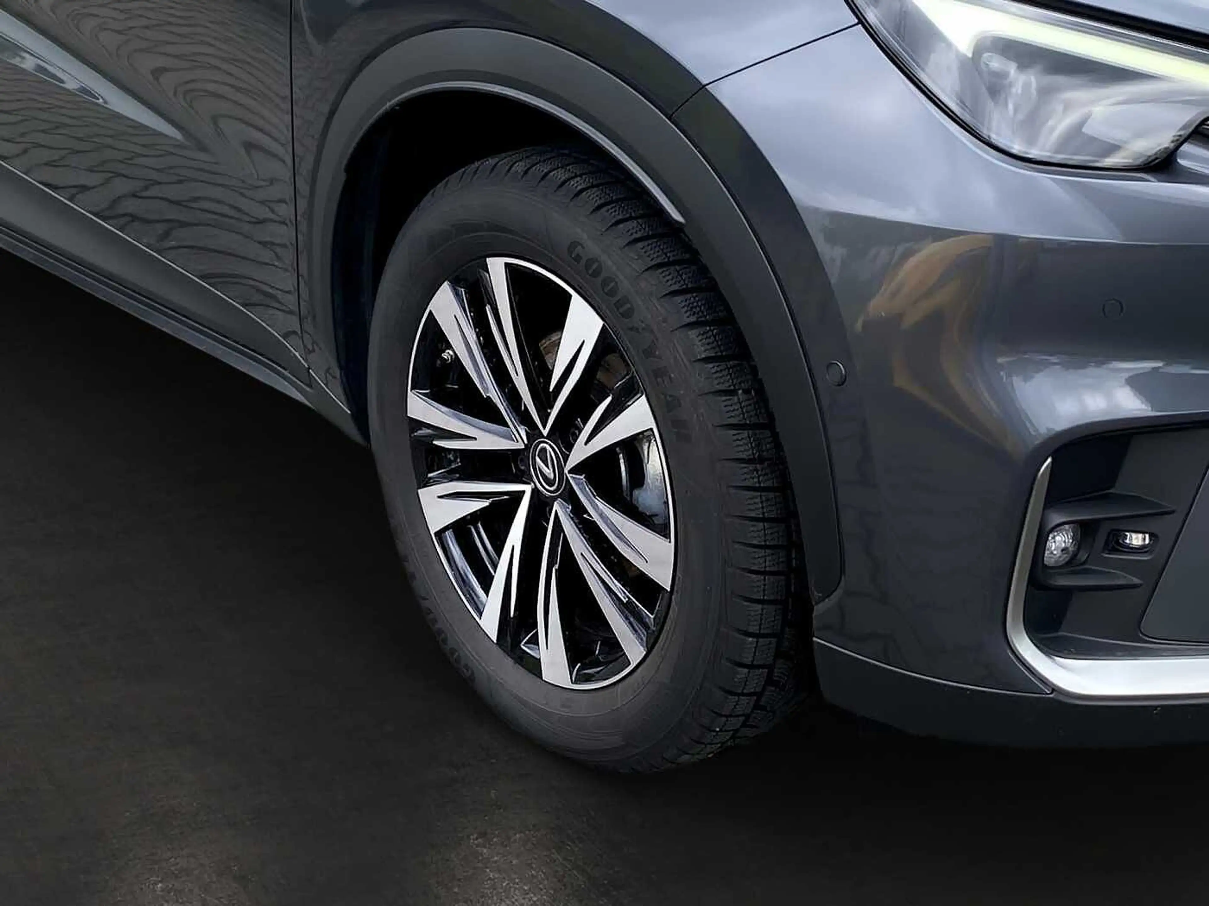 Lexus LBX 1.5 Hybrid 4X4 Cool LED LEDER KAMERA — photo 13