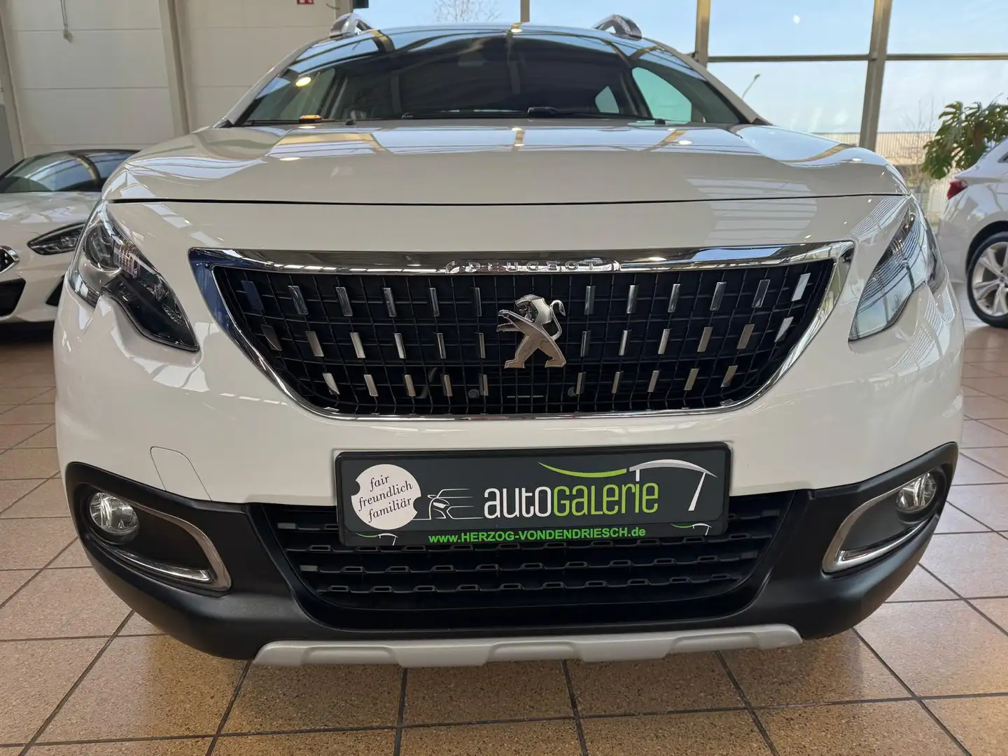 Peugeot 2008 2008 PureTech 82 Allure - 2