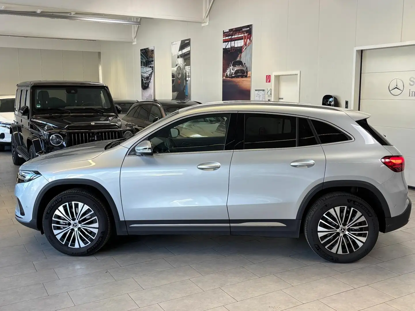 Mercedes-Benz EQA 250 Progressive TOTW+360°+CARPL+LED+AMBIENTE Silber - 2
