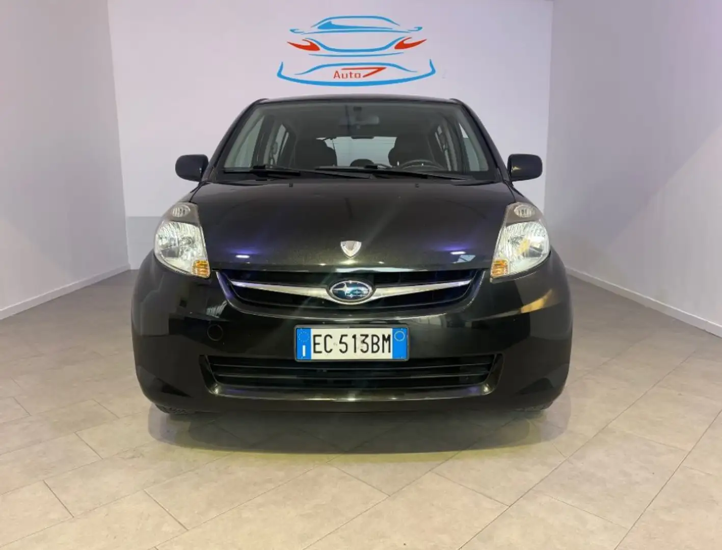 Subaru Justy 1.0 12V UR Noir - 1