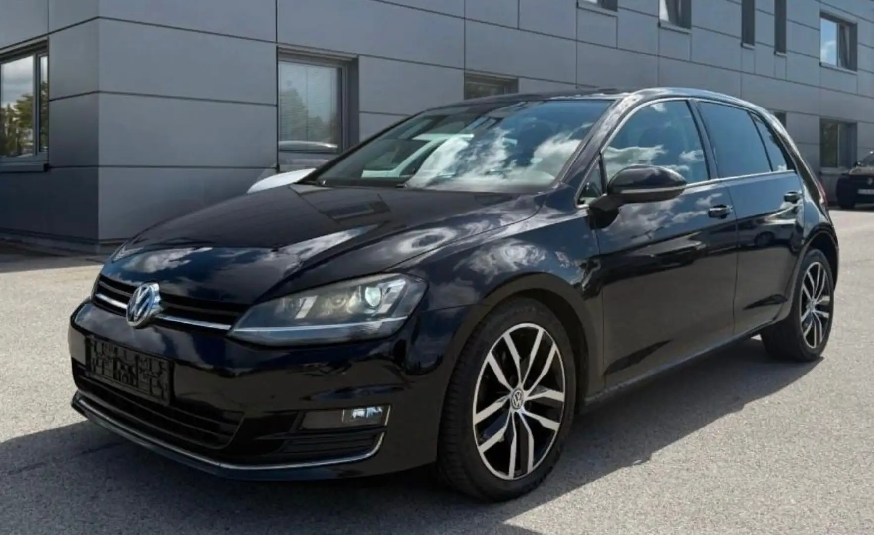 Volkswagen Golf VII Lim. Highline BMT 4Motion Schwarz - 1