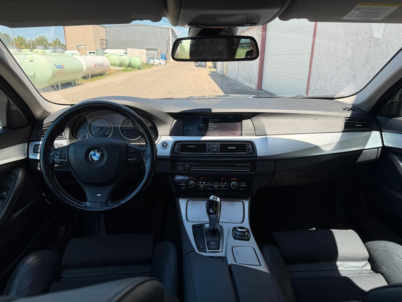 BMW 525 5 Touring 525 d 3.0 N57 — photo 8